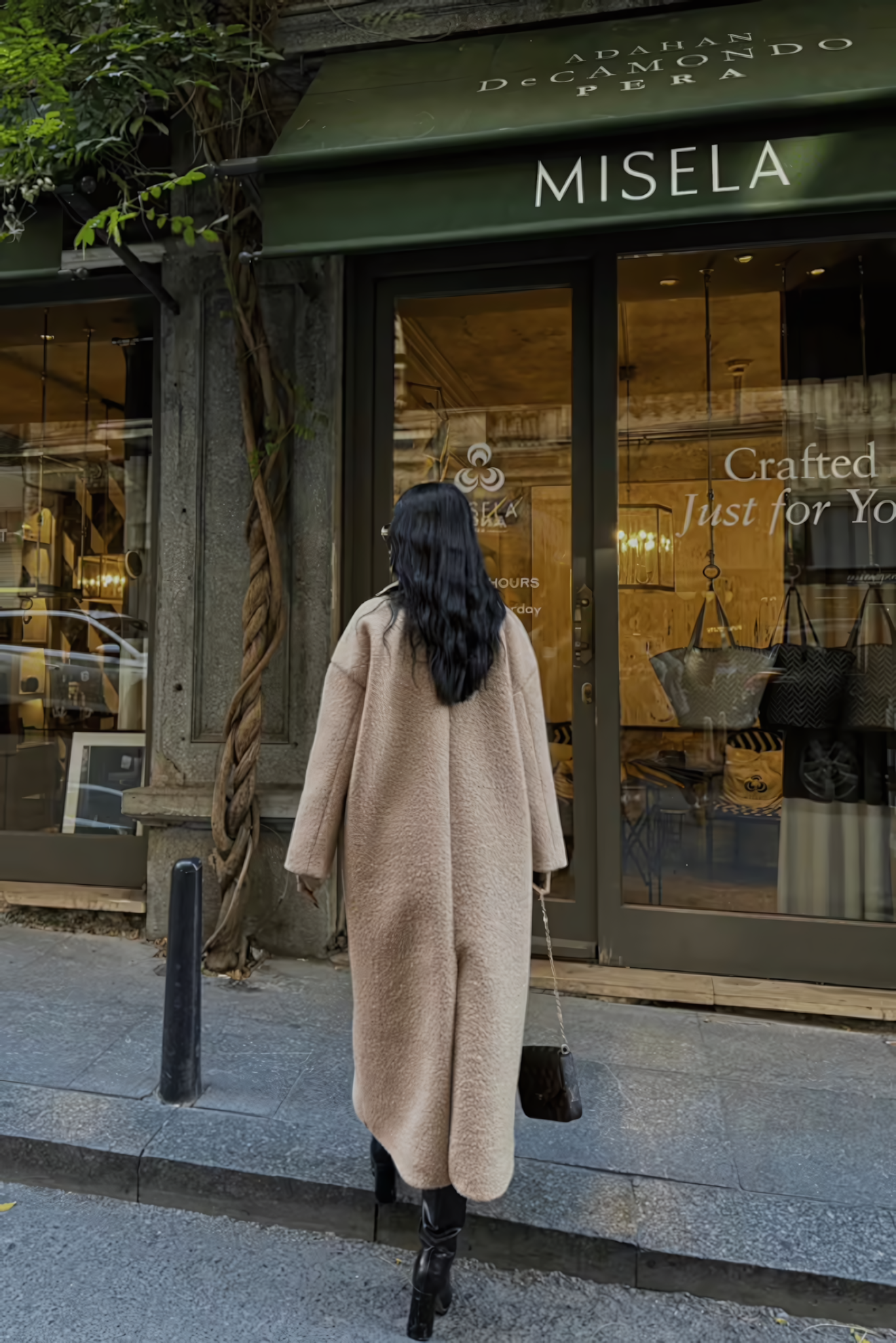 AMORE COAT