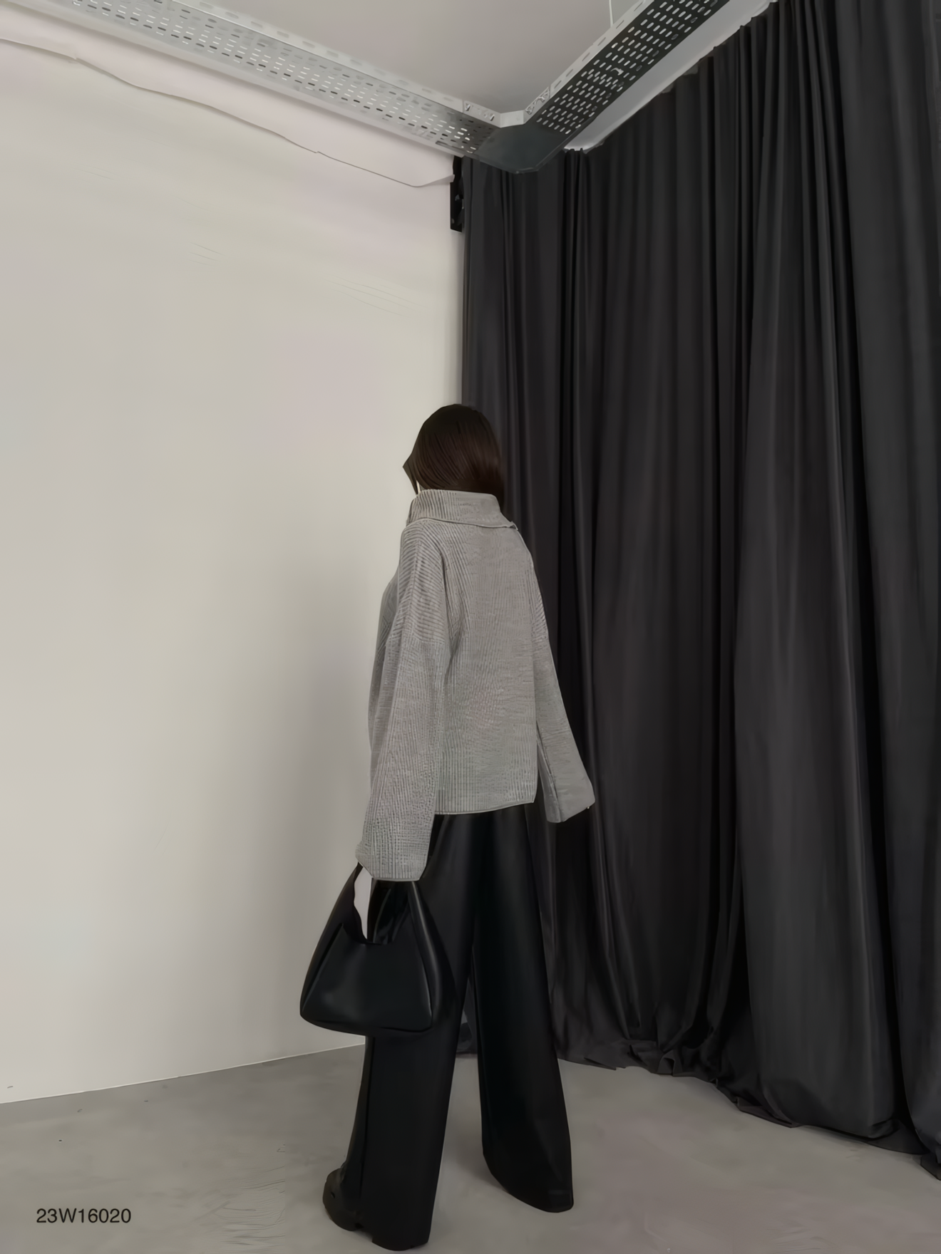 LORI PULLOVER OVERSIZE