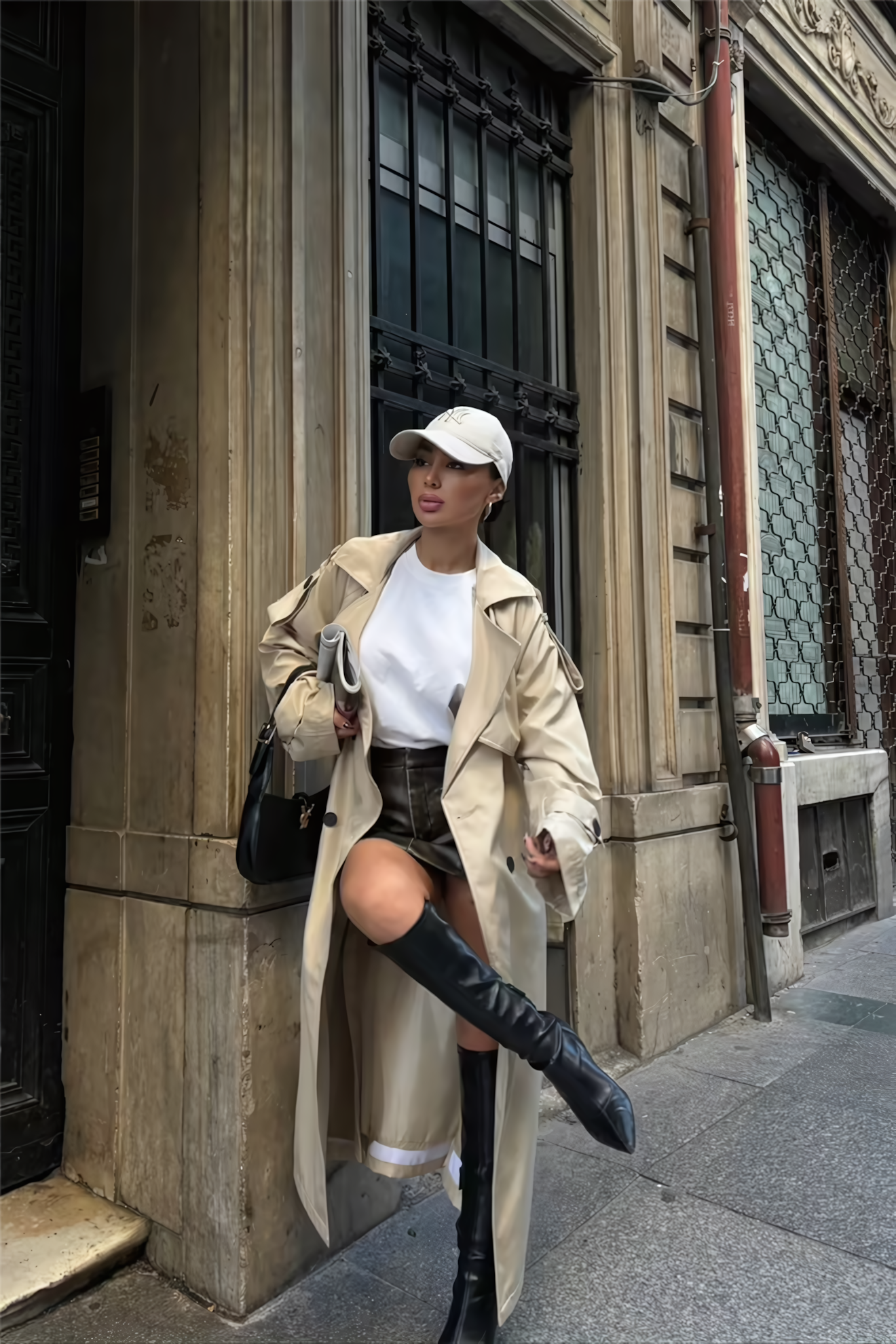 KYLIE TRENCHCOAT