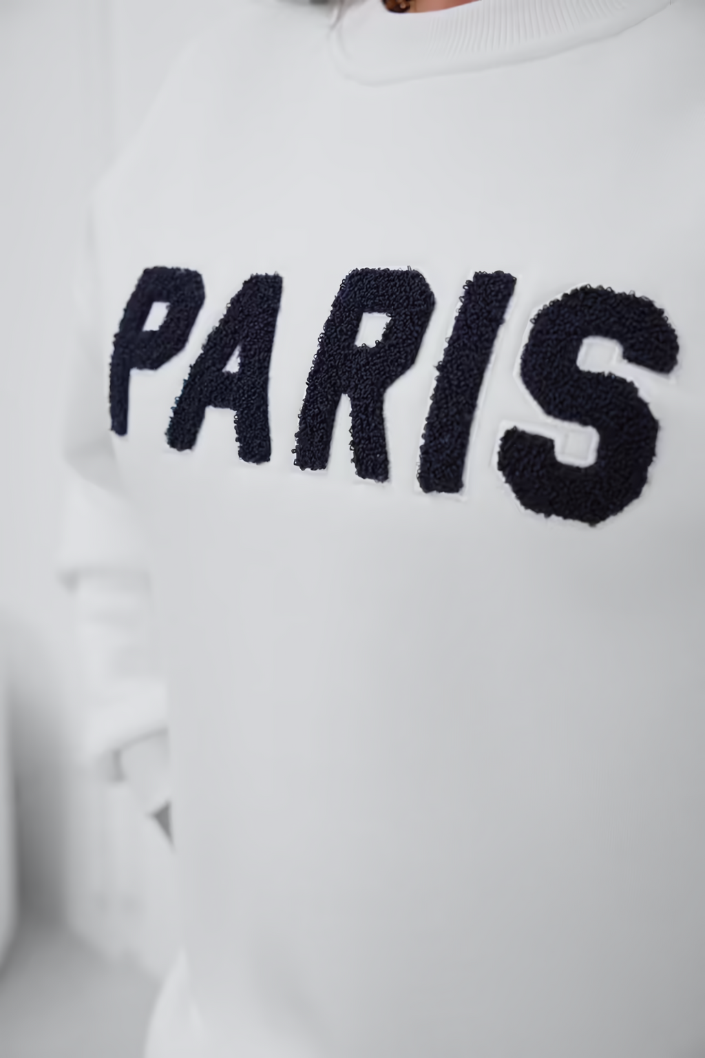 LORI PARIS SWEATSHIRT
