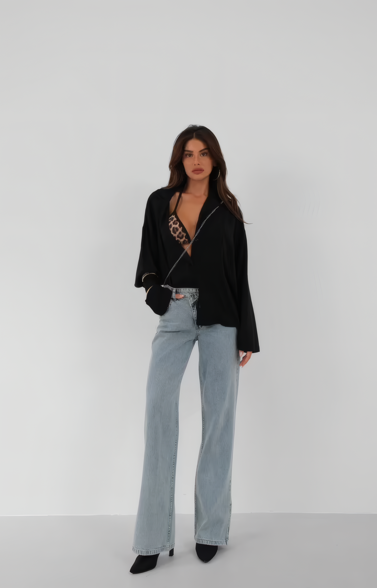 LORI JEANS