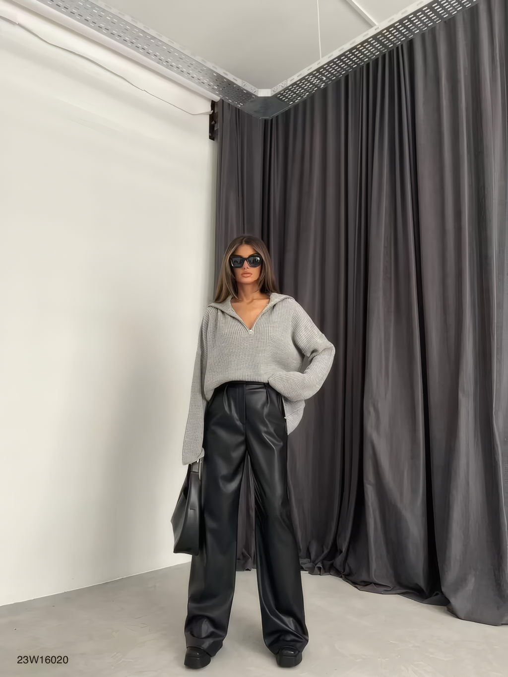 LORI PULLOVER OVERSIZE