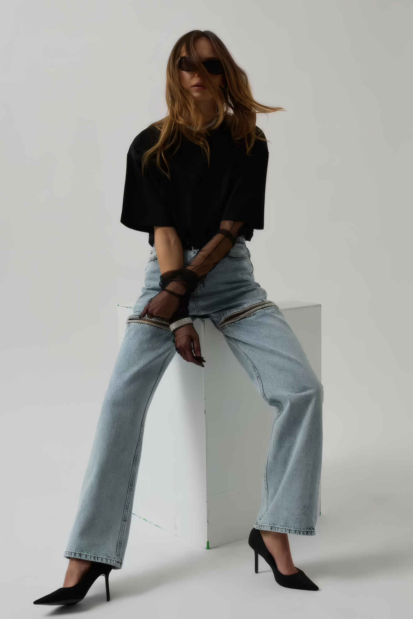 LORI STONED JEANS