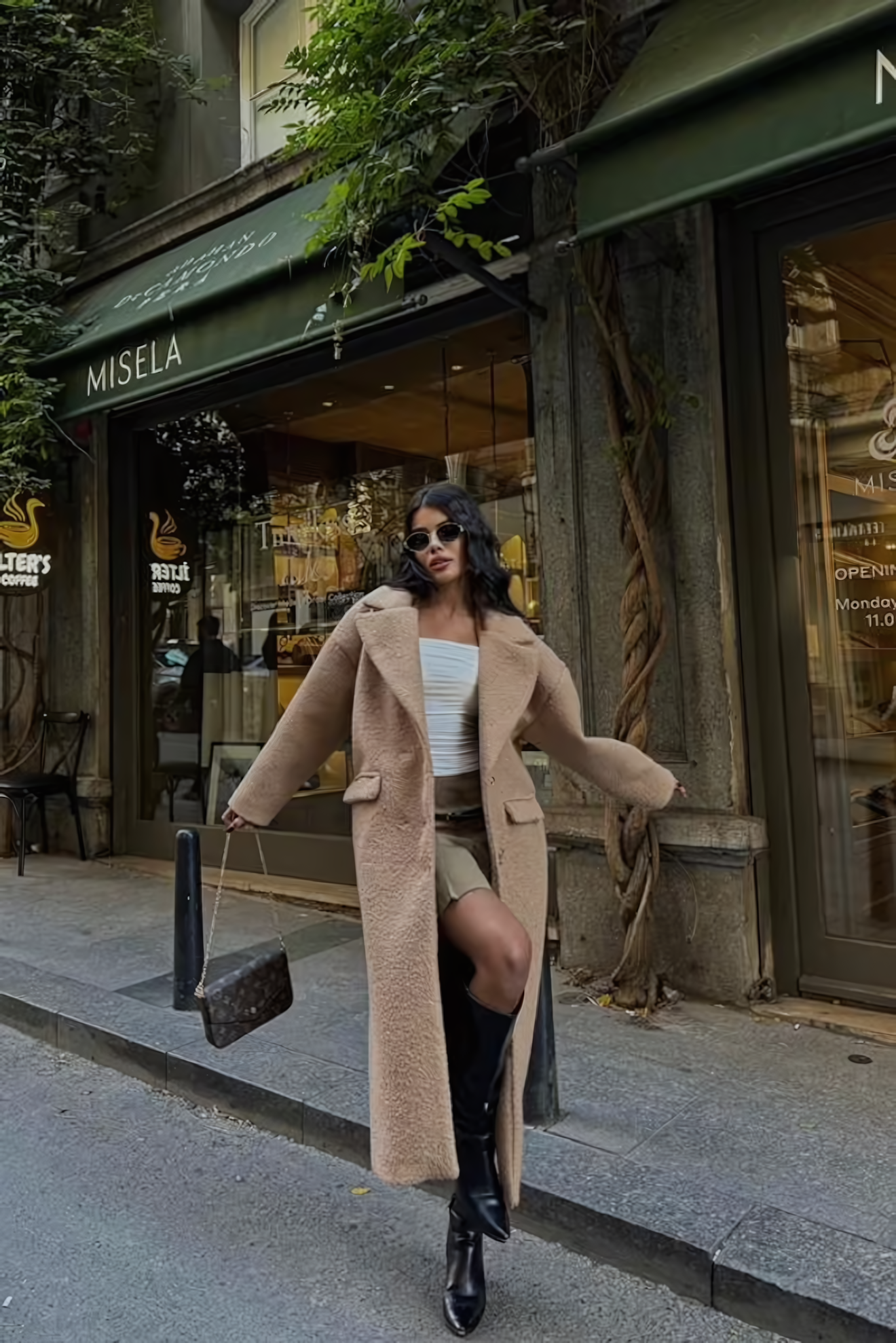 AMORE COAT