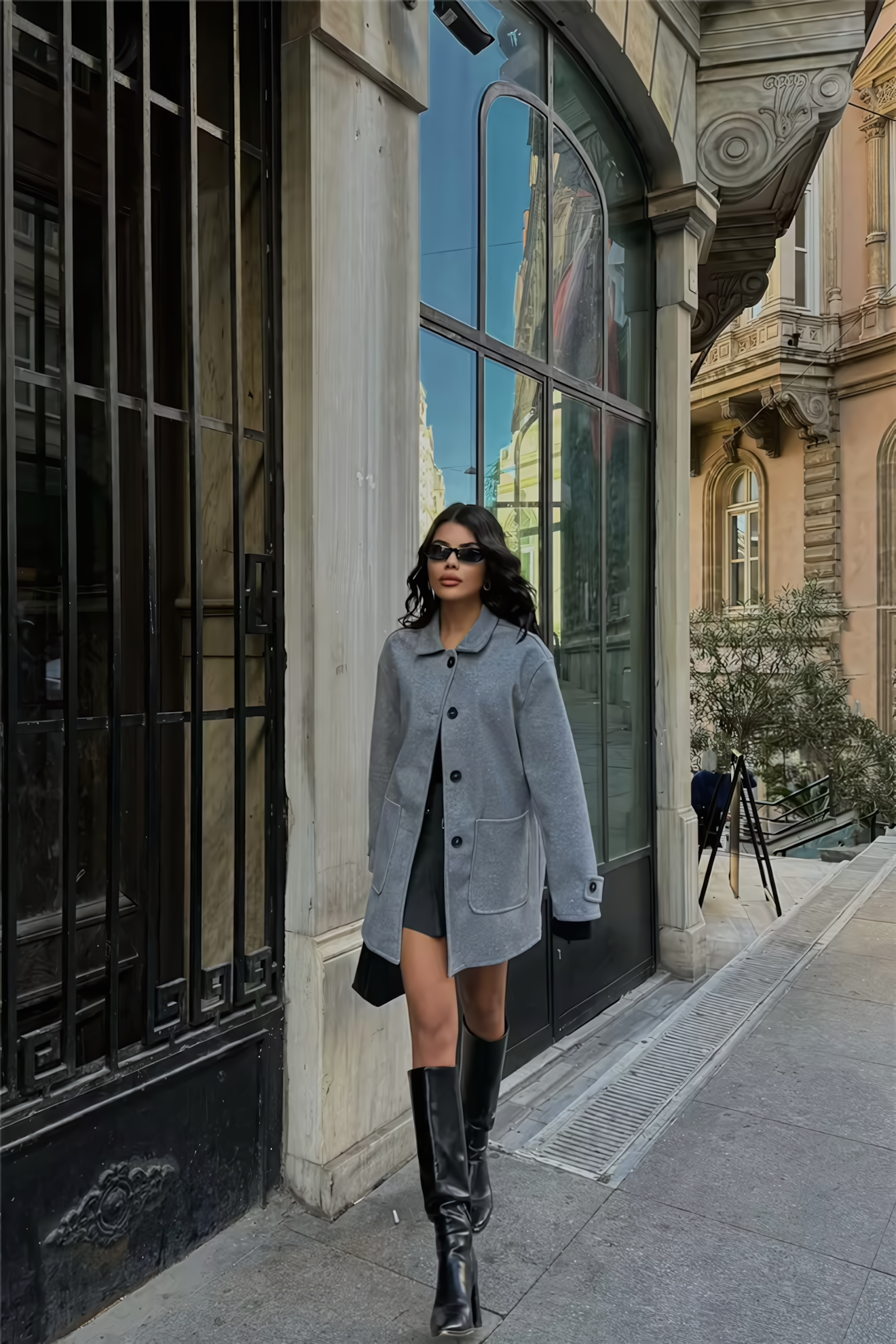 CHLOÉ BUTTONED CACHET