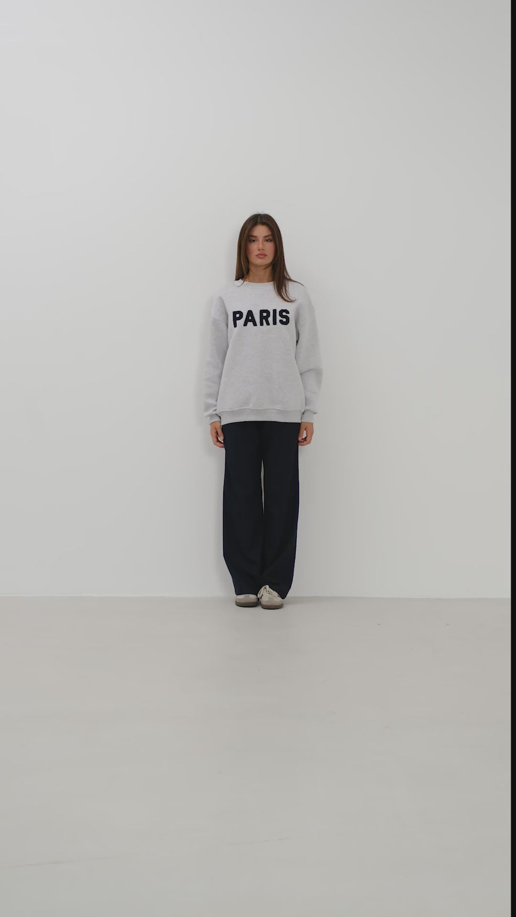 LORI PARIS SWEATSHIRT
